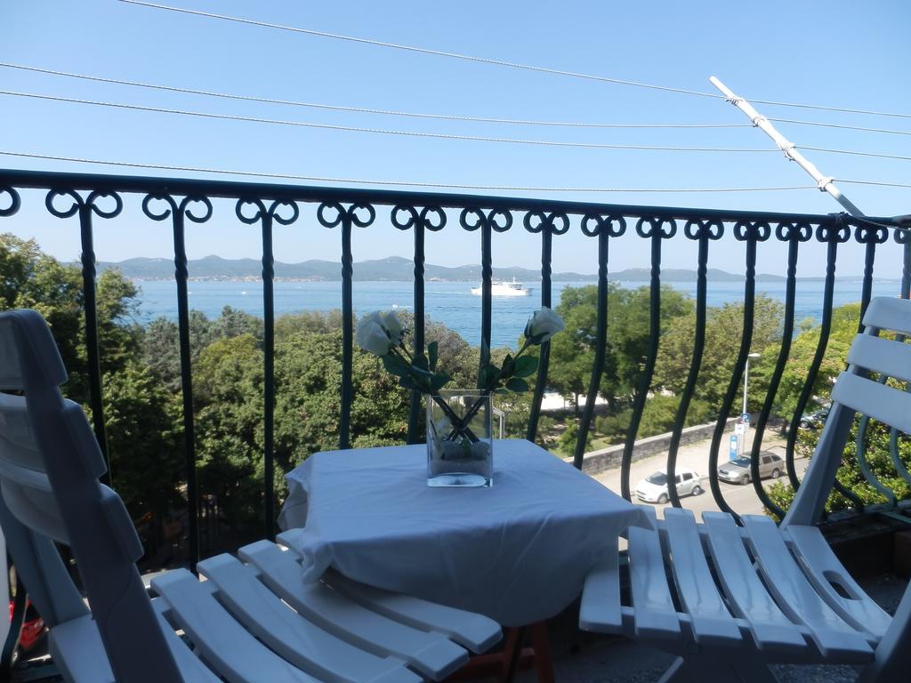 Vera Apartments With Sea View And Old Town View Zadar Habitación foto