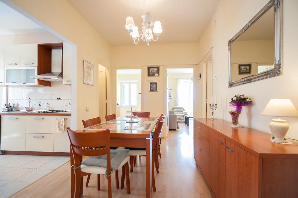 Vera Apartments With Sea View And Old Town View Zadar Exterior foto